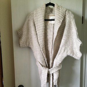 Abercrombie & Fitch wool blend knitted chunky sweater vest. Size M.